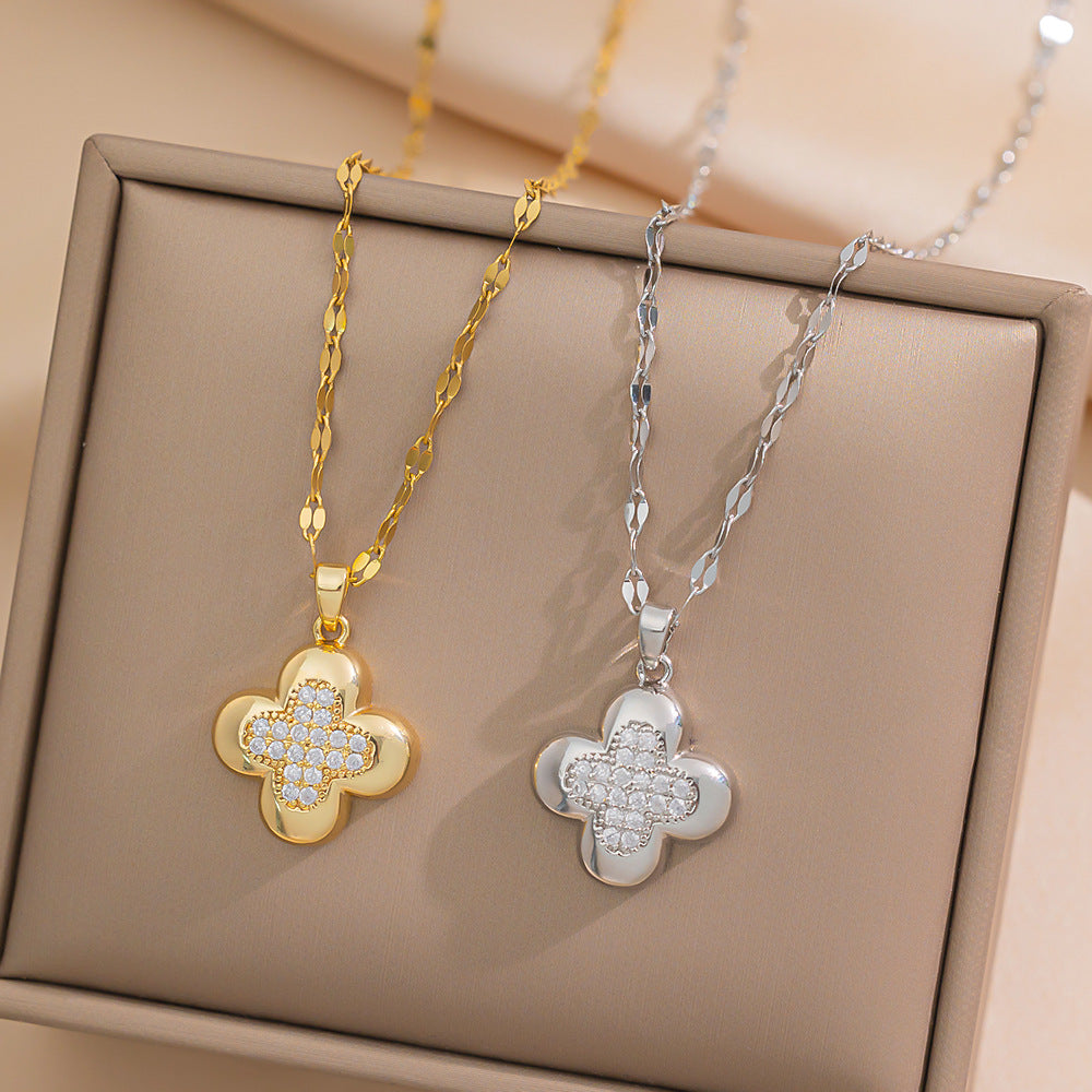 Minimalist Clover-Shaped Titanium Steel Necklace for Women with Rhinestone Inlay, Vacuum-Plated Snake Chain Pendant