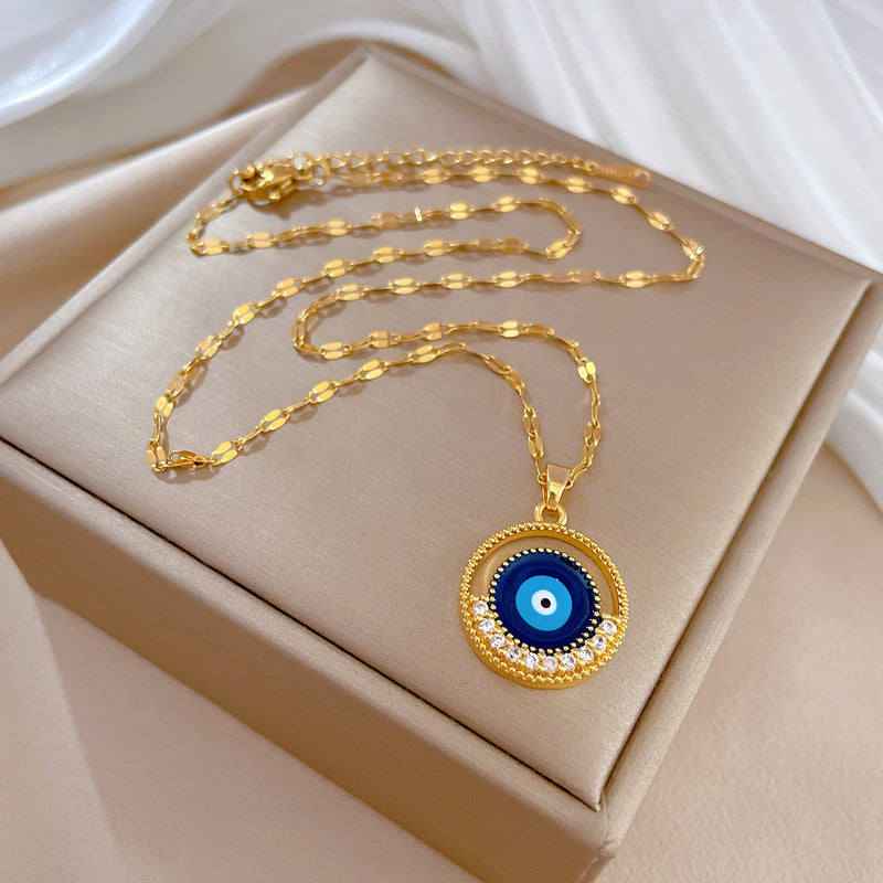 Luxury Fresh Geometric Moon Pendant Necklace for Women Titanium Steel Chain