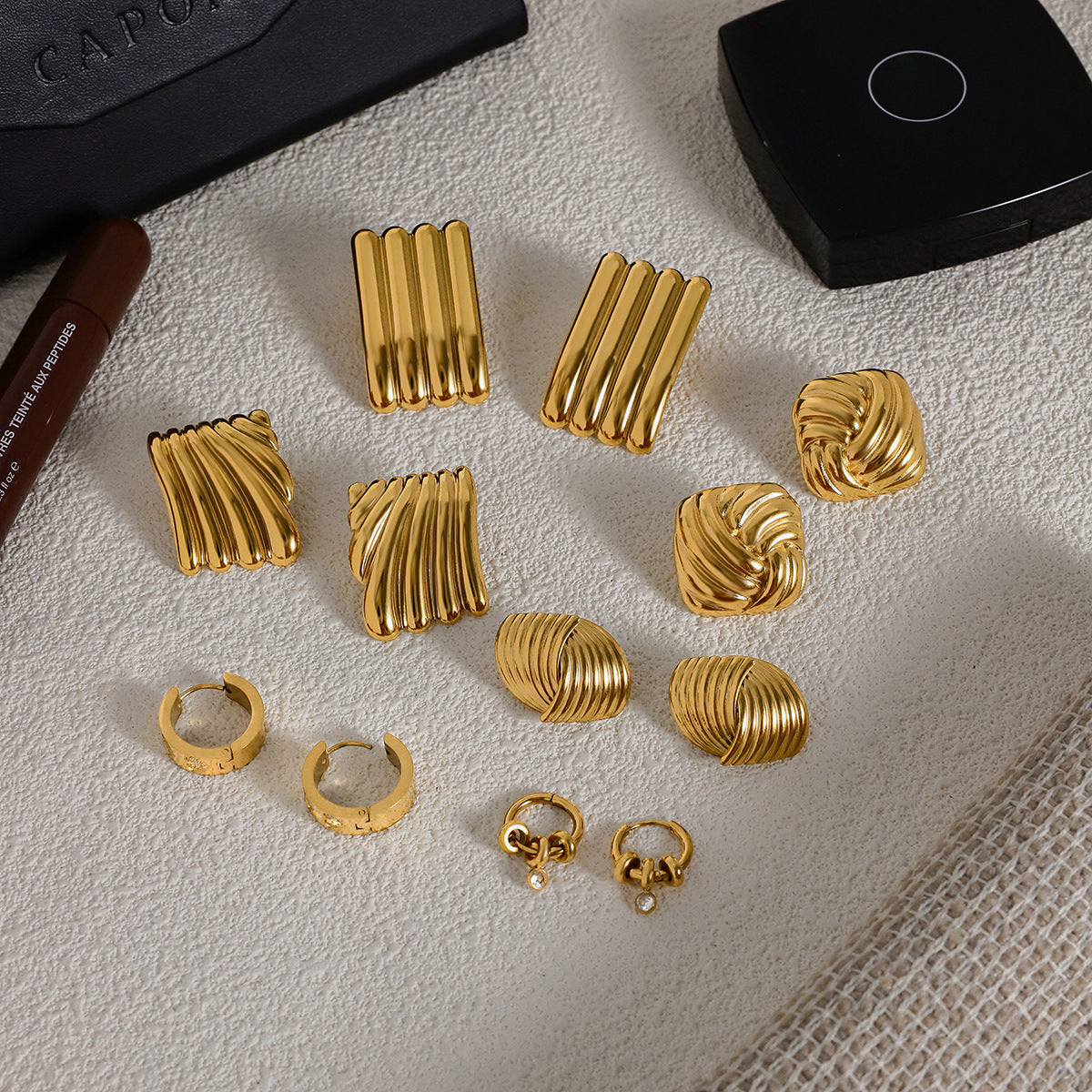 Orecchini a perno di lusso geometrici in acciaio inossidabile placcati oro 18K con zirconia cubica, gioielli alla moda da donna