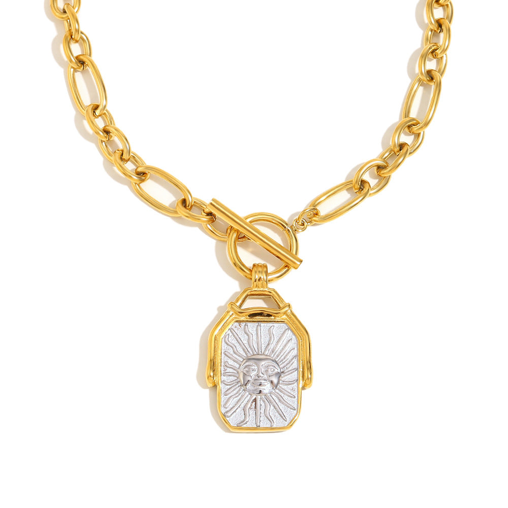 Collana con ciondolo geometrico a forma di luna minimalista da donna in acciaio inossidabile placcato oro 18 carati