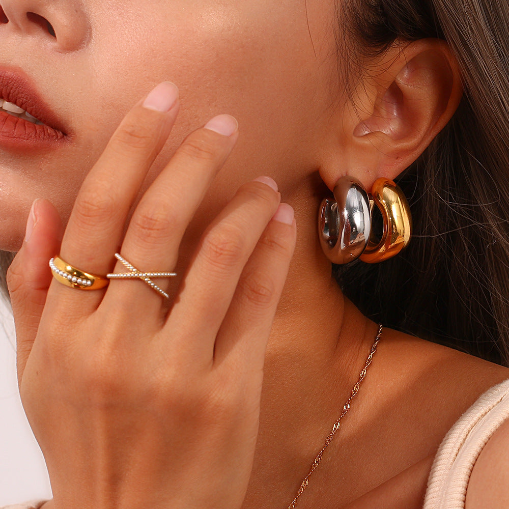 Minimalist Luxe Stainless Steel Square Hollow Hoop Earrings for Women with Polished Edges