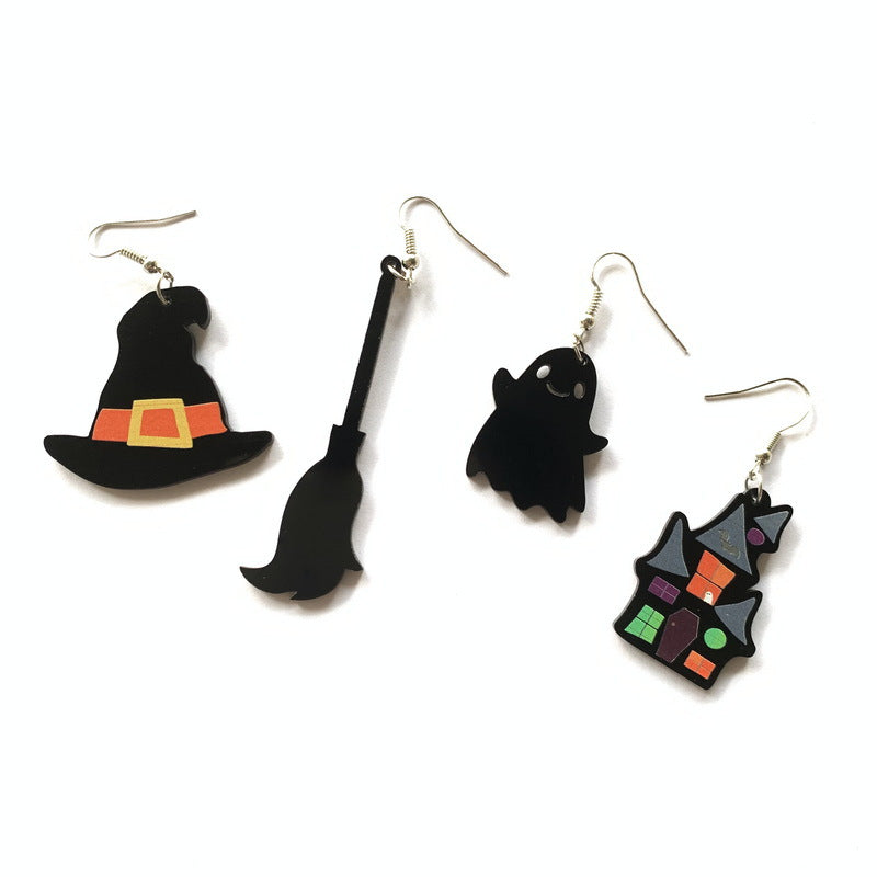 Pendientes de acrílico con temática de Halloween, diseño de fantasmas, brujas, escobas, murciélagos, castillos, con personajes de dibujos animados y patrón impreso