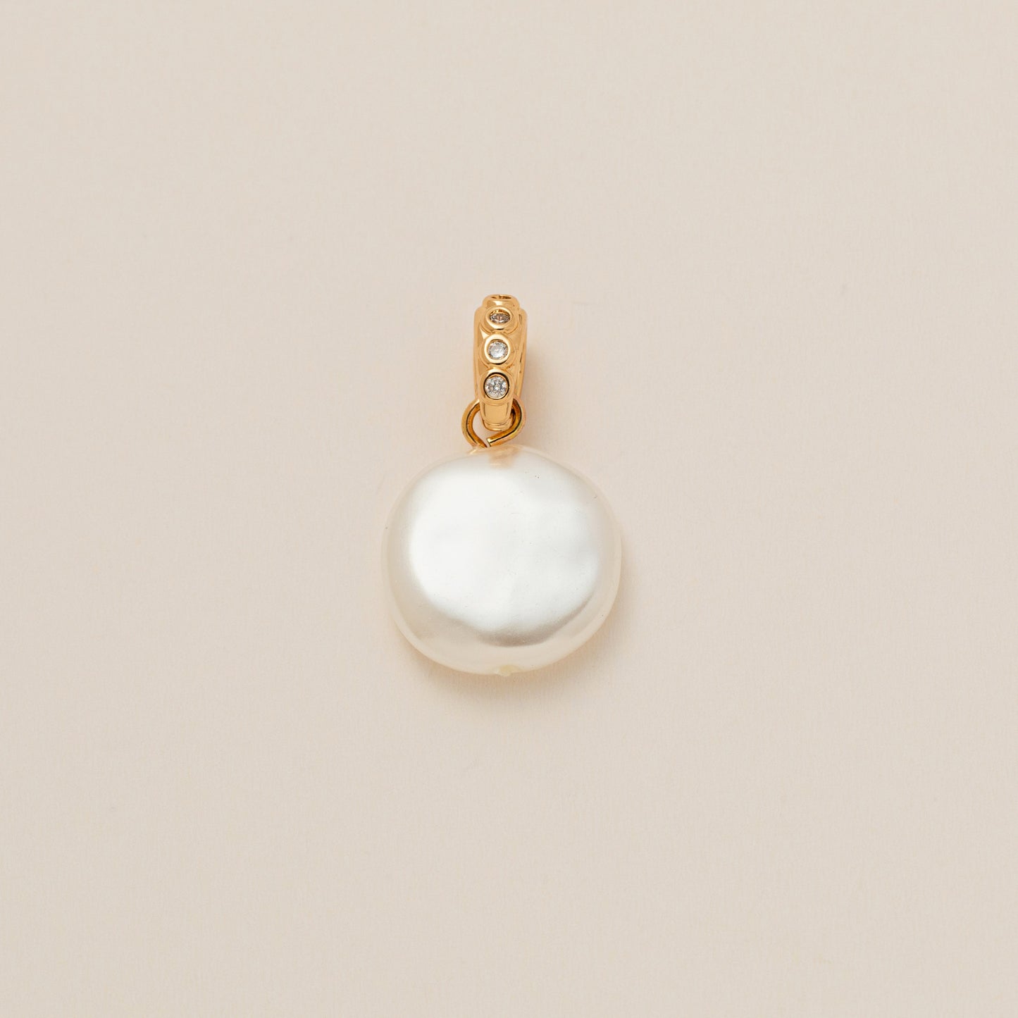 Minimalist Round Cross Brass Plated Necklace with Pearls