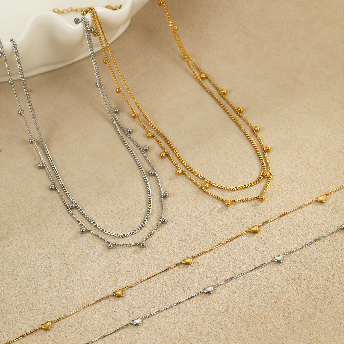 Vintage Fashion Stainless Steel Beaded Necklace for Women with Gold Plating and Geometric Design