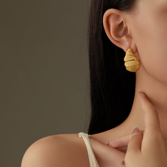Minimalist Seashell-Shaped Stainless Steel Earrings with Hollow-Out and Textured Stripe Design for Women