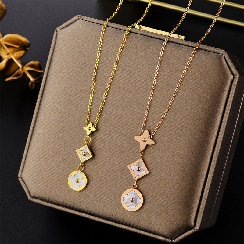 Collana corta da donna con catena a perline, placcata in oro rosa, in acciaio al titanio, con motivo floreale geometrico naturale