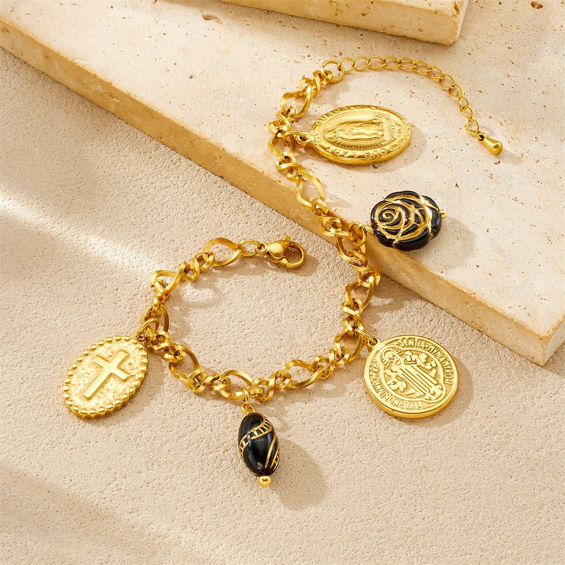 Luxury Elegant Black Gold Round Cross Pendant with Acrylic Flower Stainless Steel Jewelry Set for Women