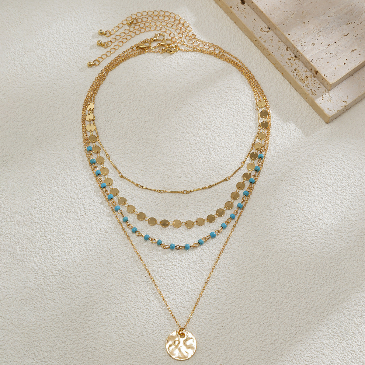 Collana Pendente Multistrato da Donna Fatta a Mano in Metallo Misto Stile Turchese Geometrico Minimalista con Frange e Catena Snake