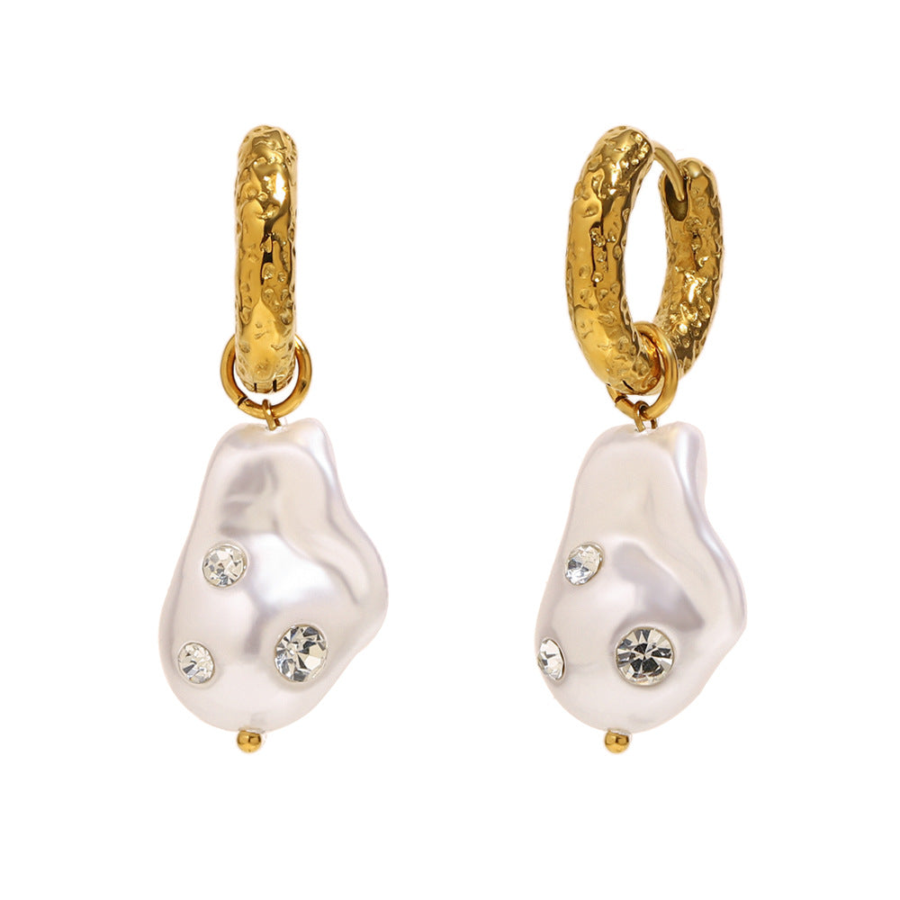 Orecchini Vintage di Lusso Barocchi Geometrici in Acciaio Inox Placcato Oro 18K con Dettagli in Perle Simulate