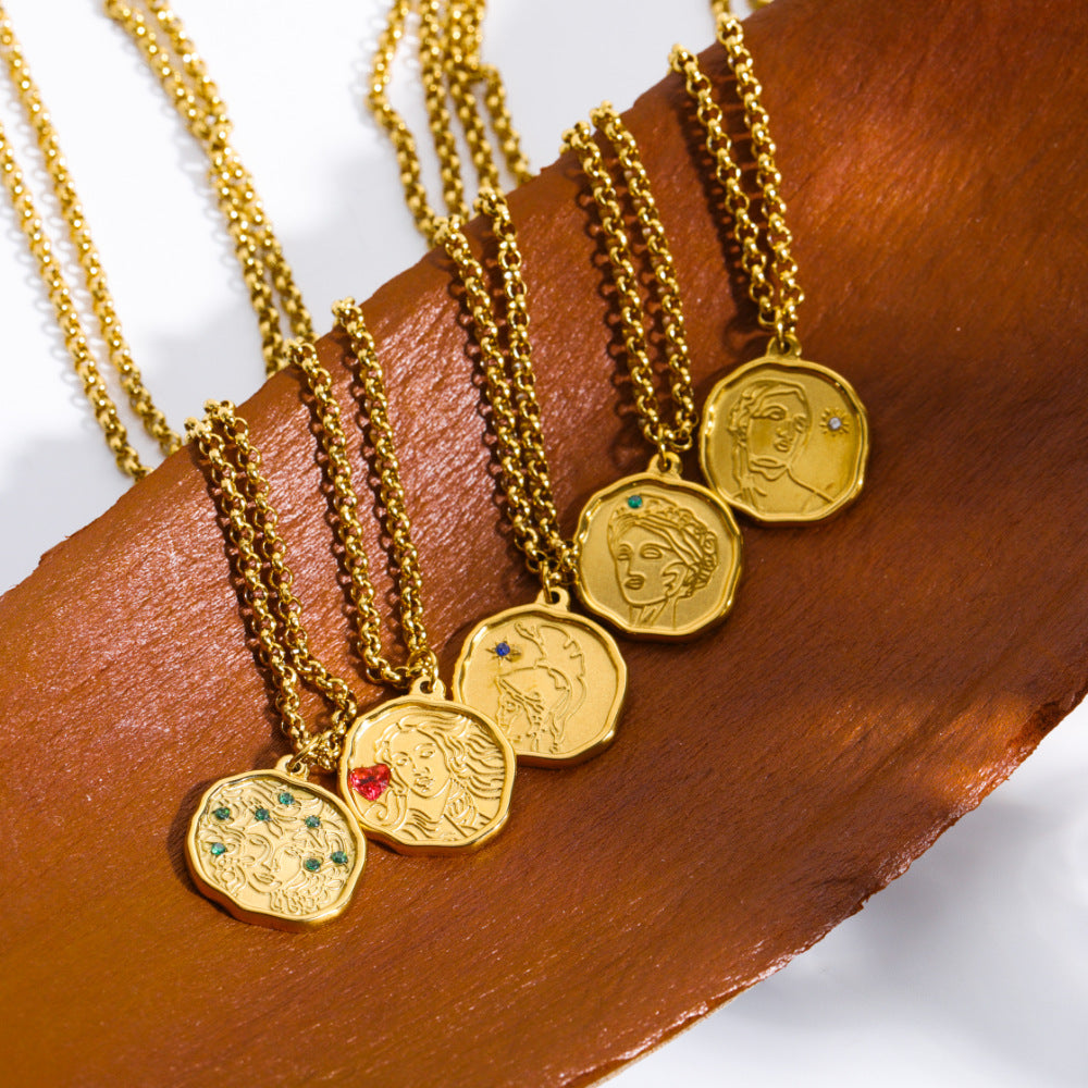 Collar con colgante retro de mitología nórdica y griega para mujer con diseño de Atenea y Medusa en acero inoxidable con acabado chapado en cadena tipo O