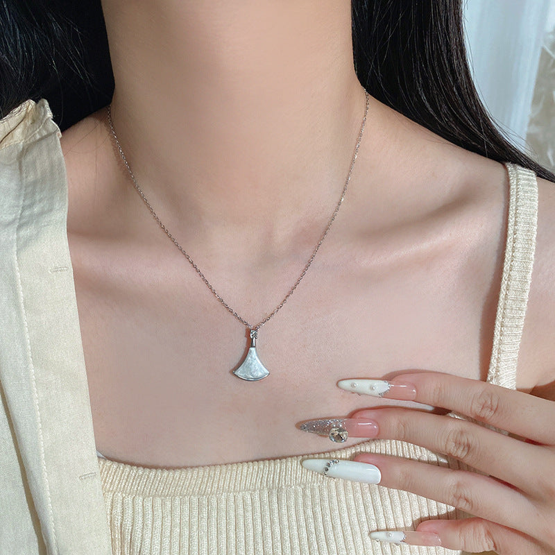 Elegant Minimalist Geometric Gold Plated Titanium Steel Shell Inlay Dress Necklace for Unisex