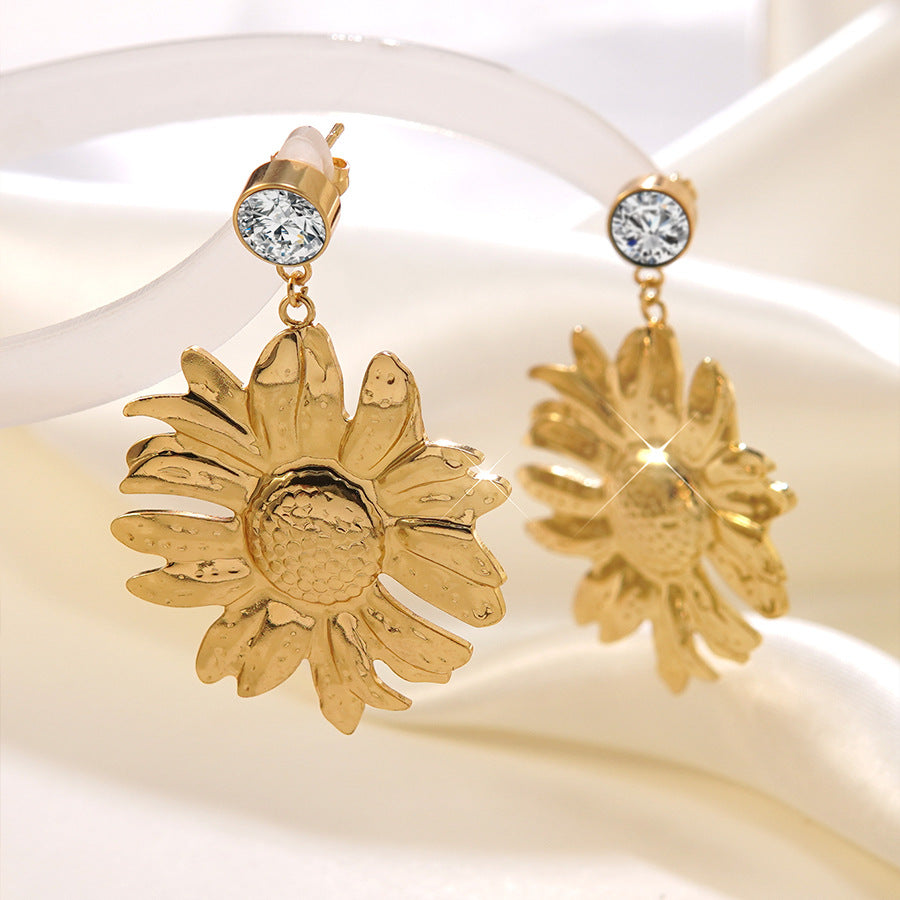 Orecchini a perno esagerati vintage in acciaio inossidabile con girasole intarsiato di strass per donna