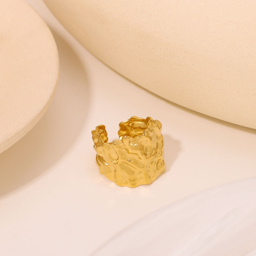 Anello in Acciaio Inox Dorato 18K Geometria Minimalista Stropicciata Unisex Moda Gioielli