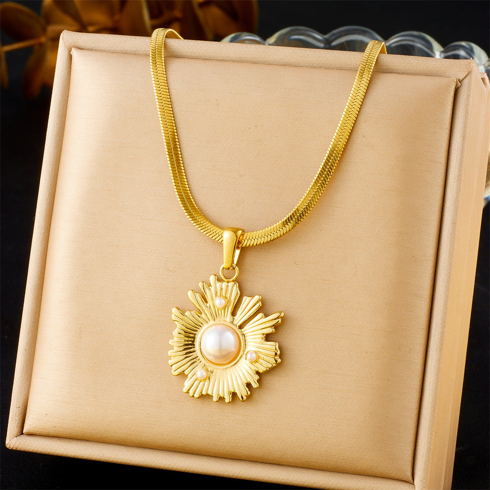 Elegant Business Gold Plated Geometric Stainless Steel Sunflower Freshwater Pearl Pendant Necklace with Serpentine Chain