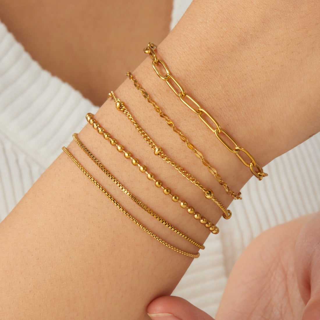 Minimalist 18K Gold Plated Stainless Steel Figaro Chain Bracelet for Women