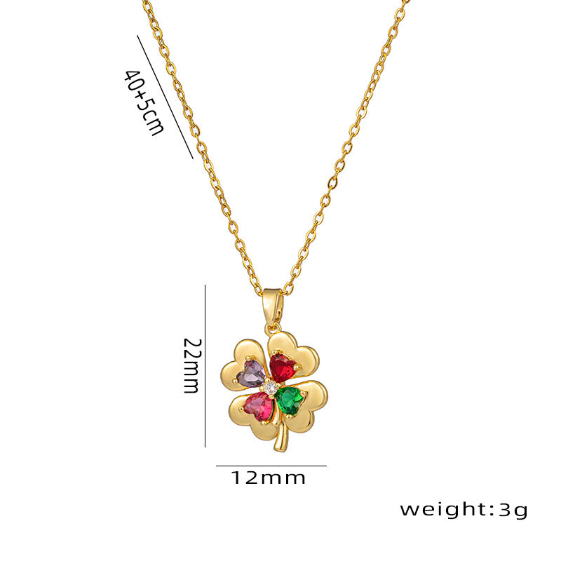 Collana da donna a pendente minimalista a forma di cuore in acciaio al titanio con zirconi micropavé e placcatura in oro