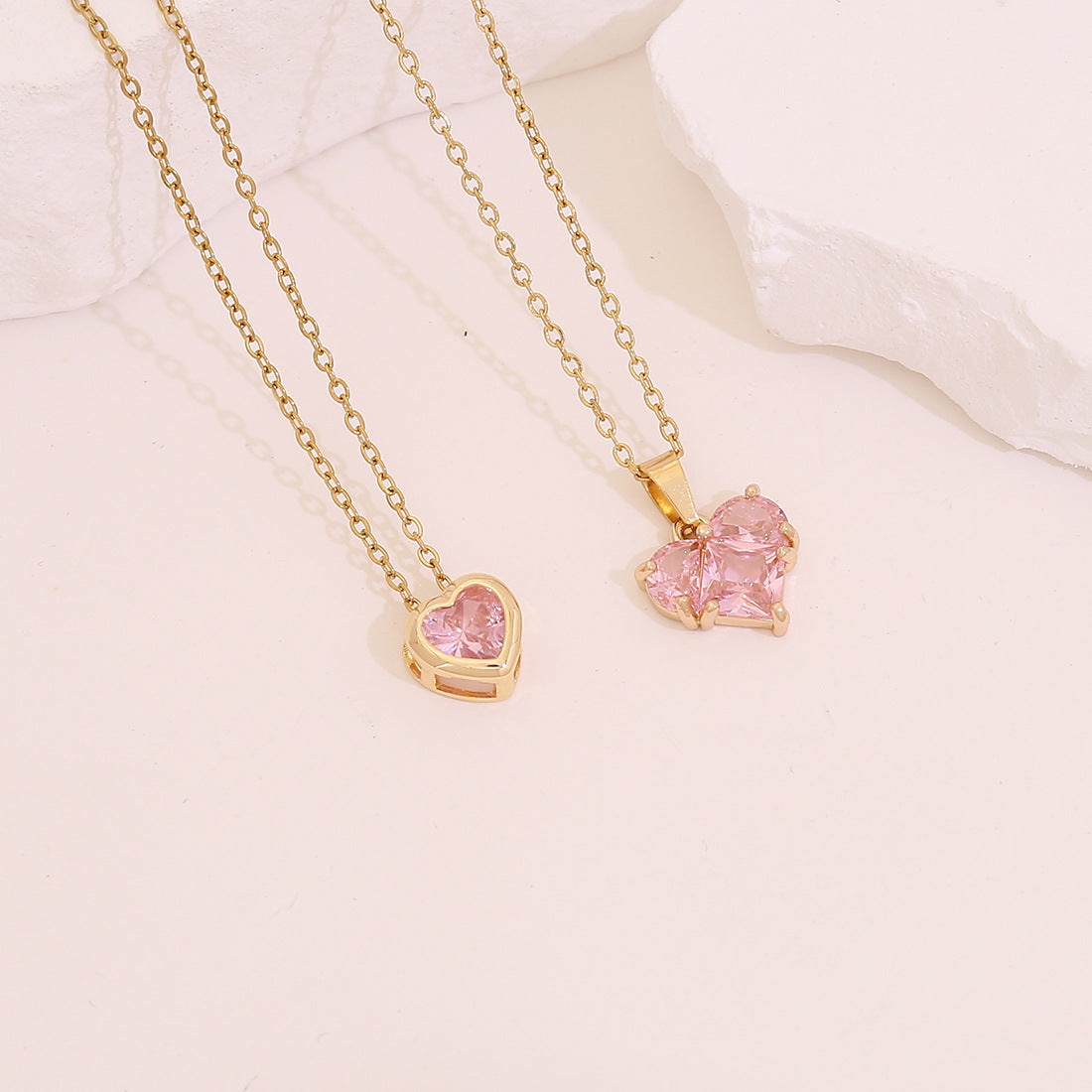 Fashionable Heart-Shaped Stainless Steel Pendant Necklace with Pink Zircon Inlay for Women