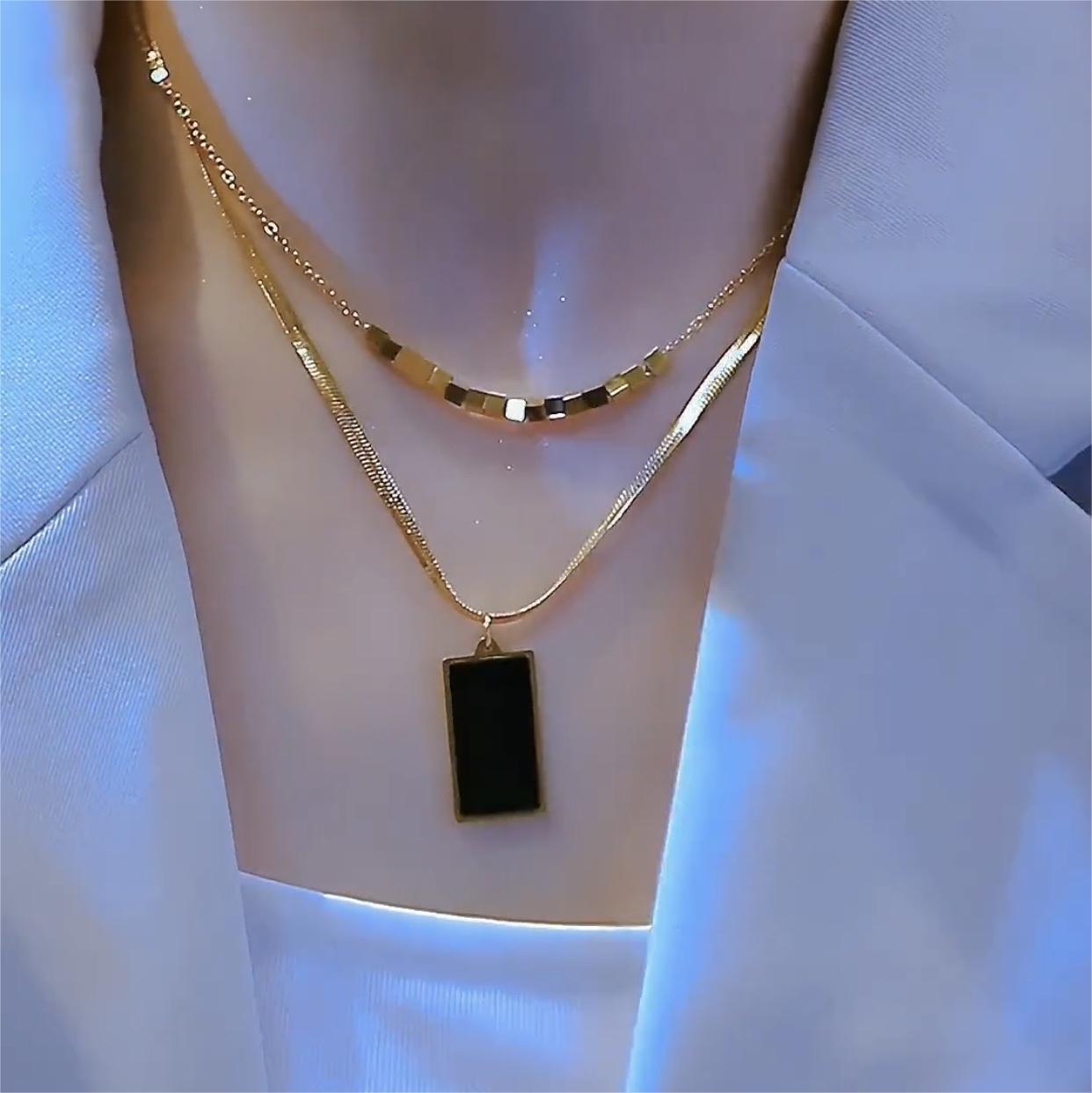 Elegant Minimalist Water-Drop Shaped Titanium Steel Necklace with Snake Chain for Women, Hypoallergenic and Fade-Resistant