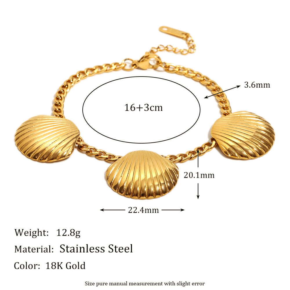Fashionable Minimalist Scallop-Shaped Stainless Steel Plated 18K Gold Bracelet for Women