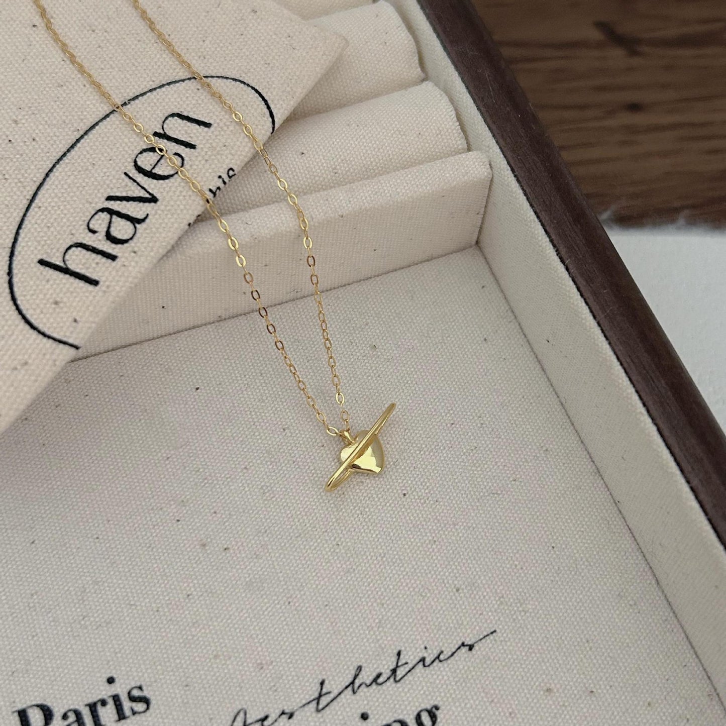 Minimalist Heart-Shaped 925 Sterling Silver Necklace with Gold Plating and Tulip Motif on Snake Chain