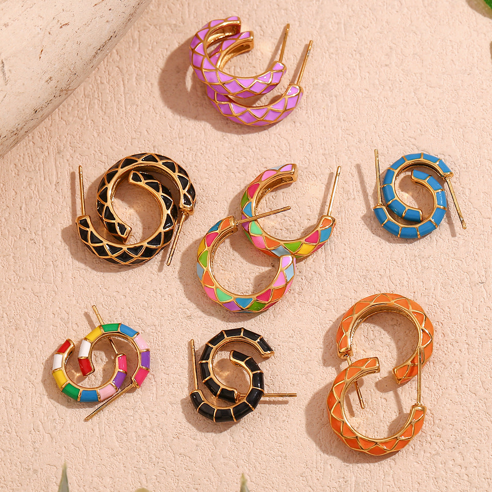 Pendientes de acero inoxidable con diseño geométrico de esmalte, baño de oro de 18 quilates y rueda en colores caramelo para mujer