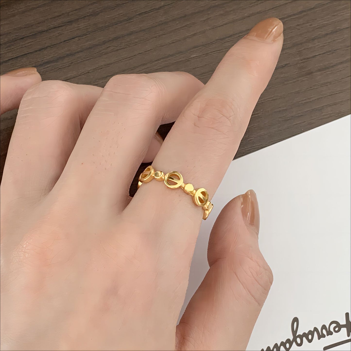 Minimalist Geometric Heart-Shaped 925 Sterling Silver Ring with Beaded Detail for Women