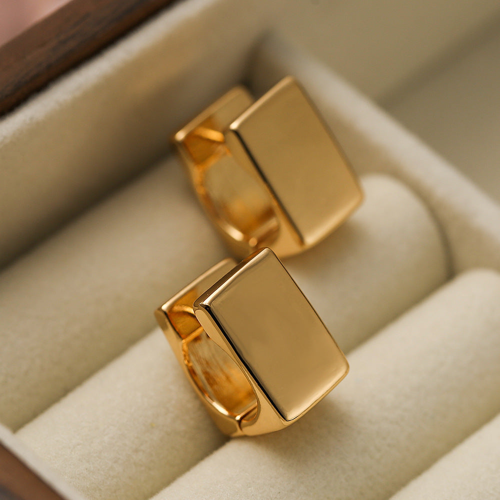 Minimalist Geometric Copper Earrings with Gold Plating for Women Small Hoop Style Vintage-Inspired Fashion Ear Rings