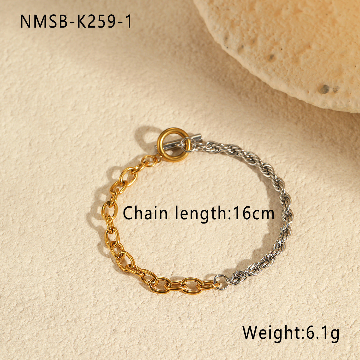 Fashionable Geometric Stainless Steel Necklace with Plated Finish for Women