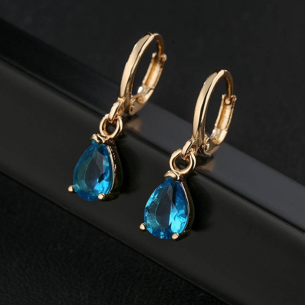 Orecchini a farfalla a goccia geometrici da donna in rame con placcatura in oro 18 carati e intarsio in zircone