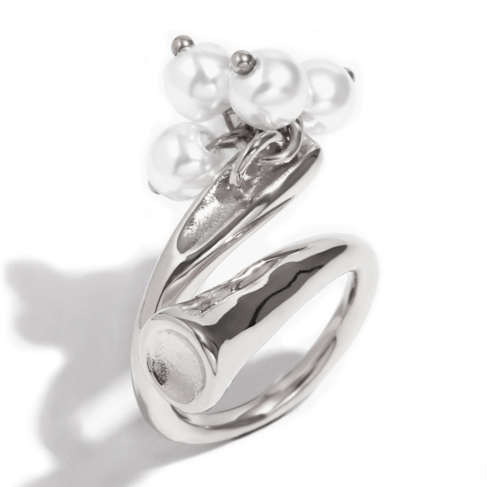 Fashion Geometric Stainless Steel Ring with 18K Gold Plating and Pearl Tassel for Women