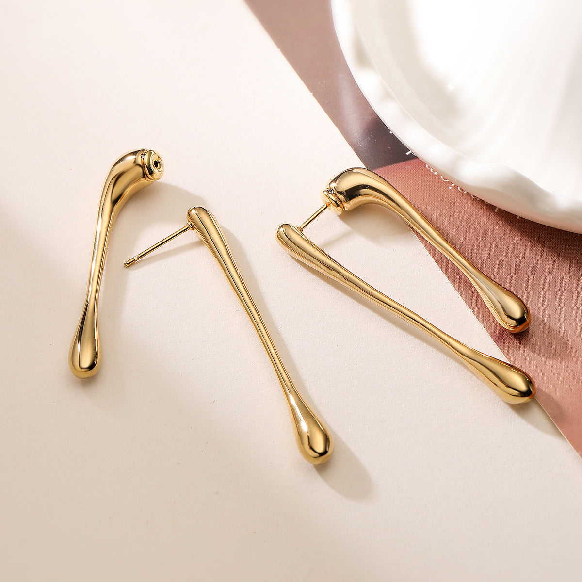 Minimalist Elegant 18K Gold Plated Stainless Steel Teardrop Geometric Earrings for Women