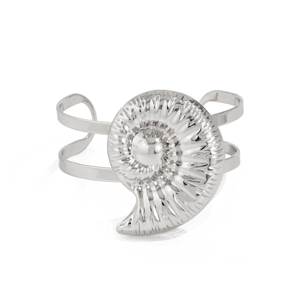 Pulsera de metal con forma de estrella de mar y concha de estilo vacacional con acabado chapado para mujer