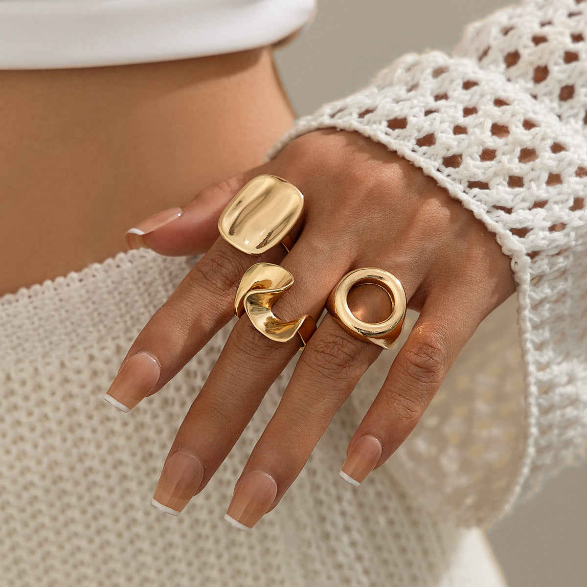 Set di anelli da donna minimalisti in lega geometrica irregolare con placcatura