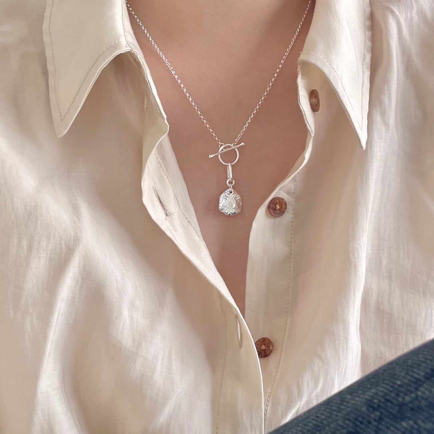 Geometric Shape 925 Sterling Silver Braided Pendant Necklace with Textured Surface Minimalist Chic