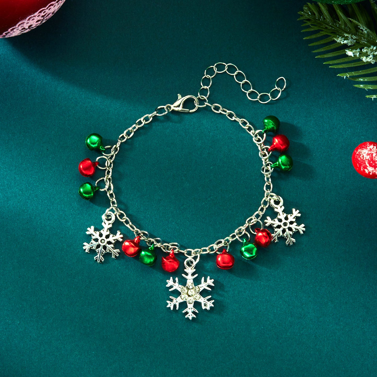 Casual Drip Oil Plated Geometric Alloy Necklace with Christmas Tree Snowflake Reindeer Santa Pendant for Unisex