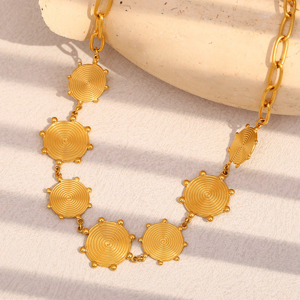 Collana Pendente Geometrica Vintage da Donna Realizzata in Acciaio Inossidabile con Placcatura in Oro 18K e Charm a Disco Termosensibile