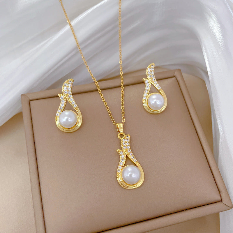 Luxury Sweet Geometric Titanium Steel Necklace and Earrings Set with Pearl and Rhinestone