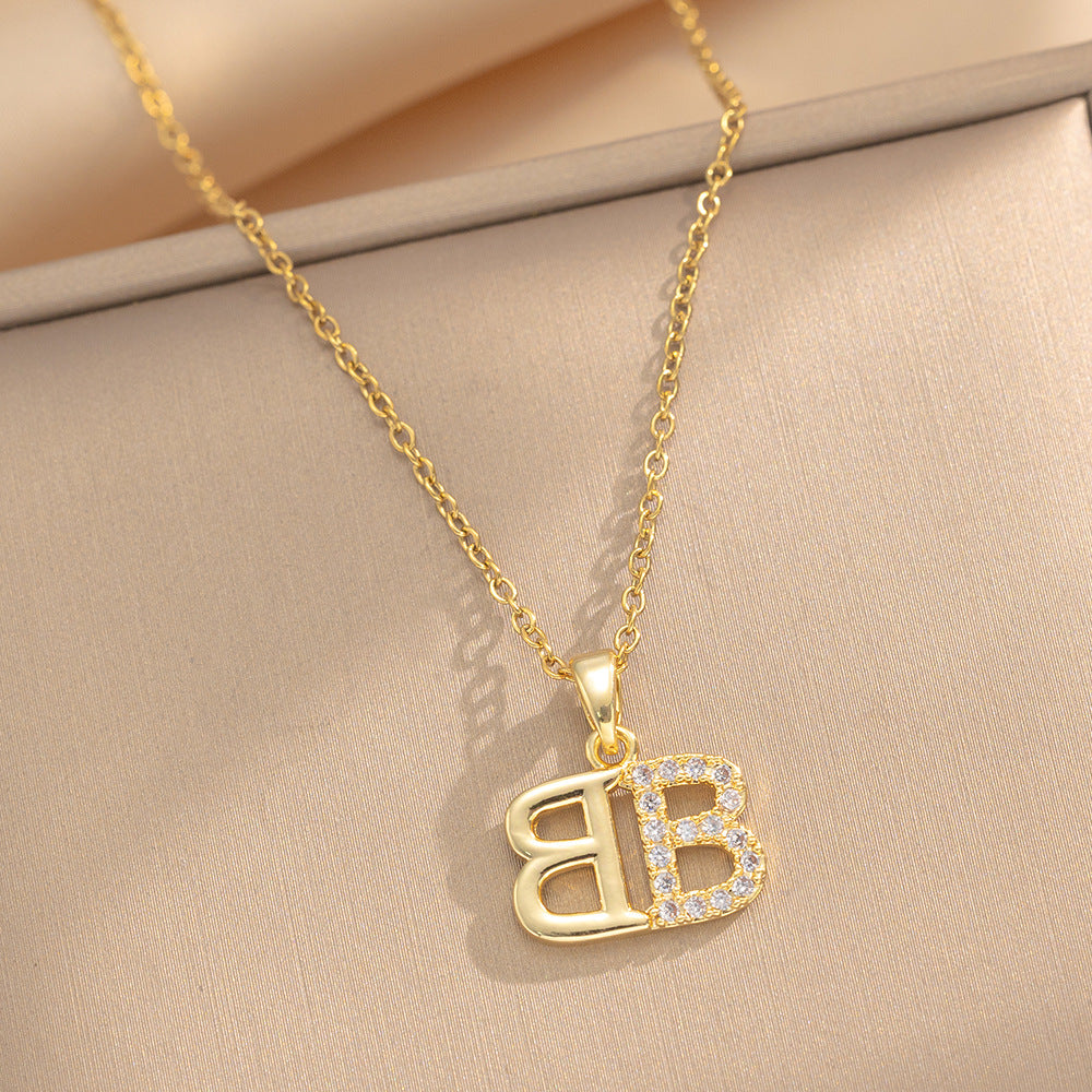 Minimalist Geometric Four-Leaf Clover Pendant Necklace for Women in Titanium Steel with Electroplated Finish
