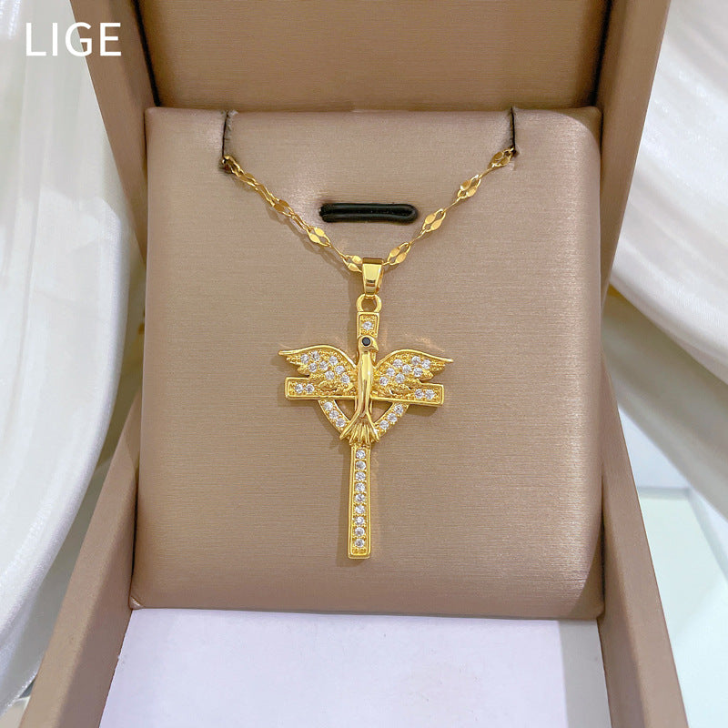 Collar de cadena de lujo con alas de acero de titanio y diamantes de imitación