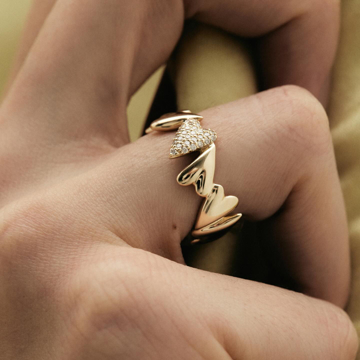 Elegant Heart Geometric Stainless Steel Ring PVD Gold Plated Women's Jewelry
