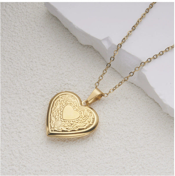 Charm Heart-Shaped Opening Photo Locket Pendant Necklace for Women in Stainless Steel with Plated Finish