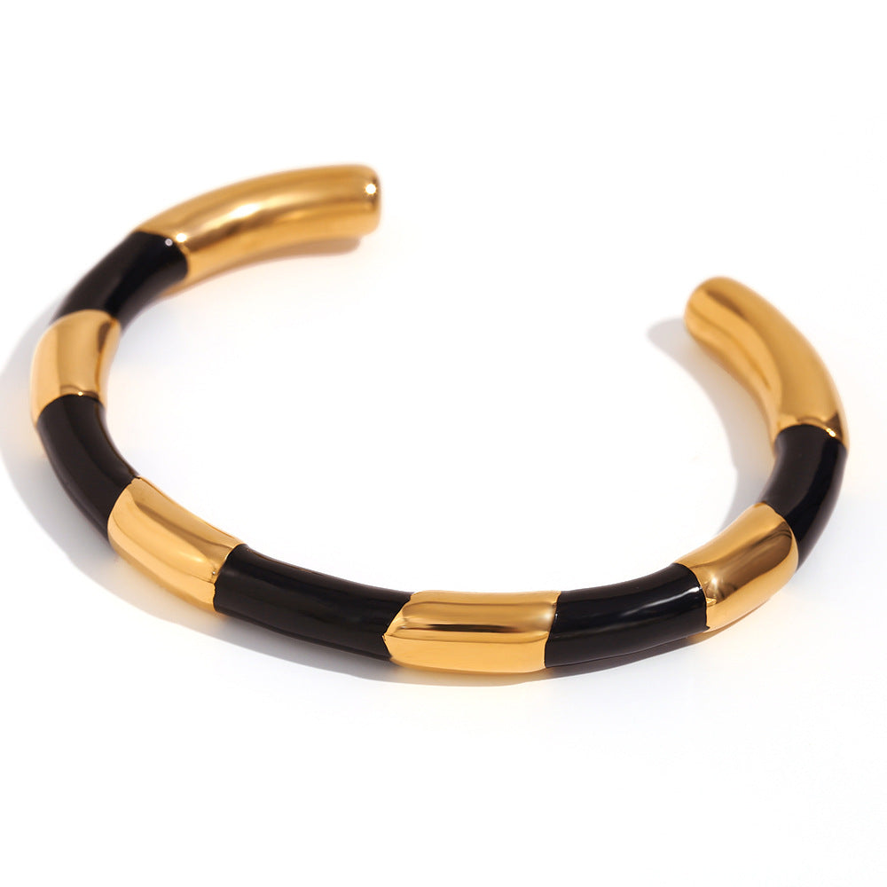 Bracciale da donna in acciaio inossidabile placcato oro 18 carati con dettagli in smalto, elegante e minimalista