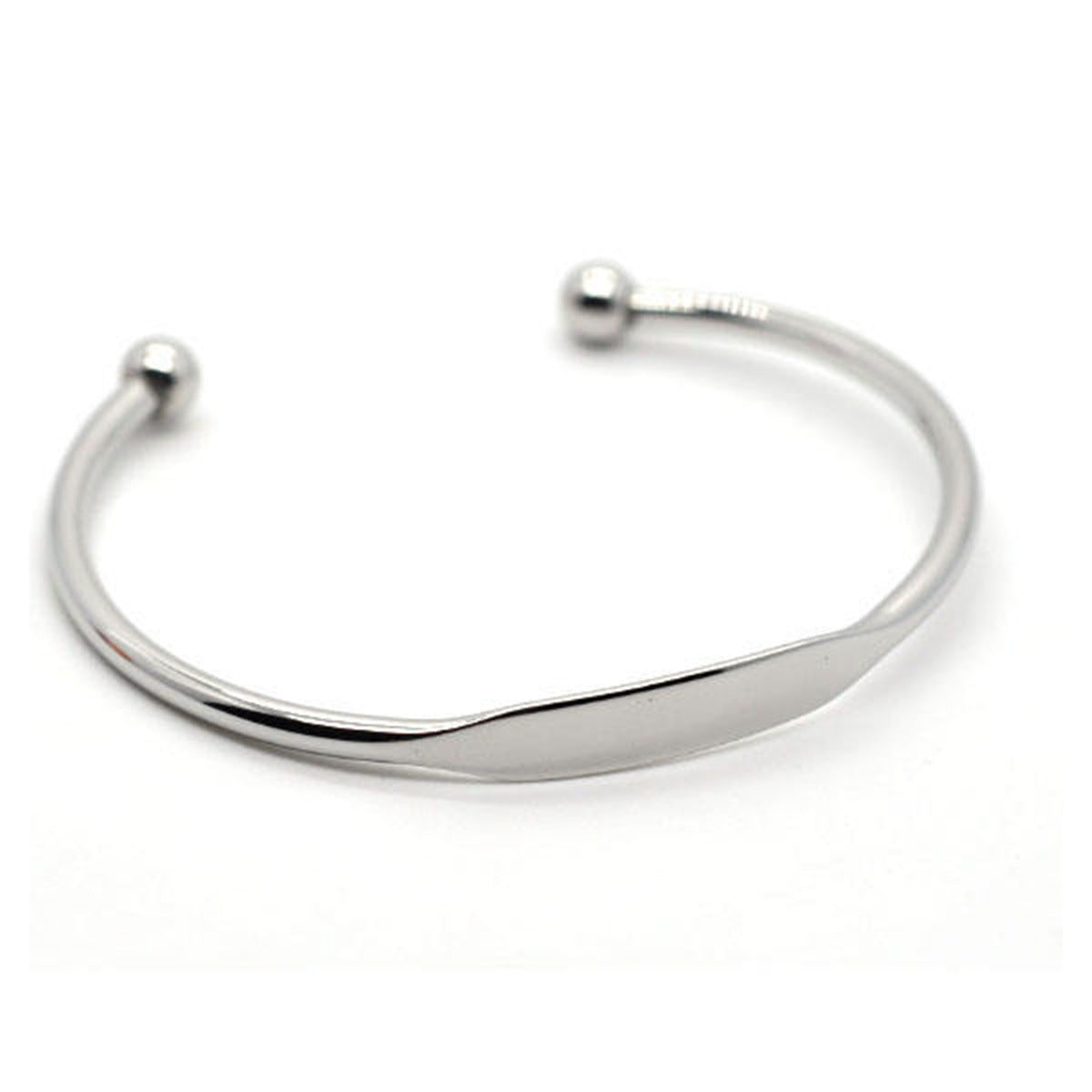 Bracciale rigido aperto a forma di C in acciaio inossidabile lucido, con barra per charm