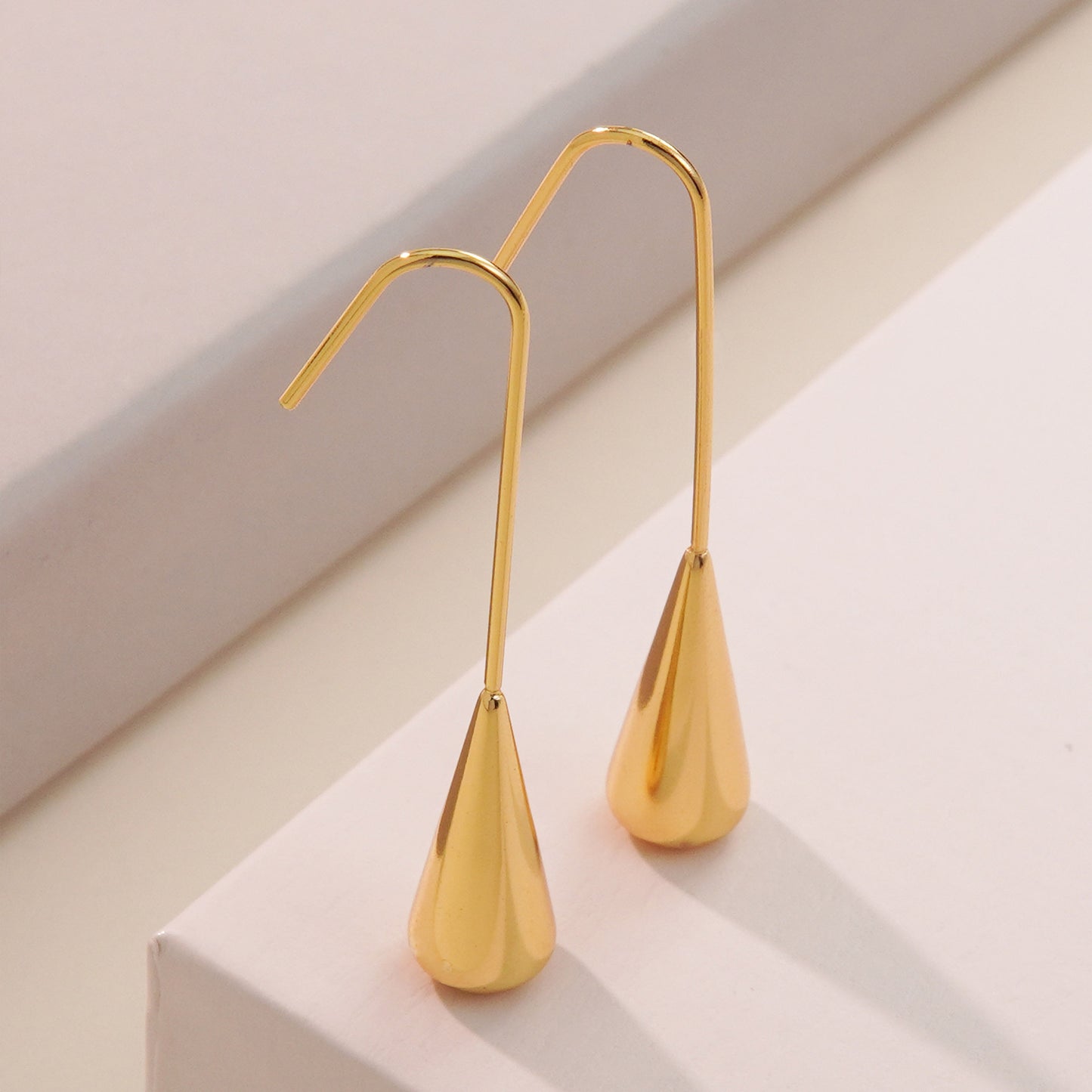 Sweet Elegant Teardrop Titanium Steel Plated Earrings for Women