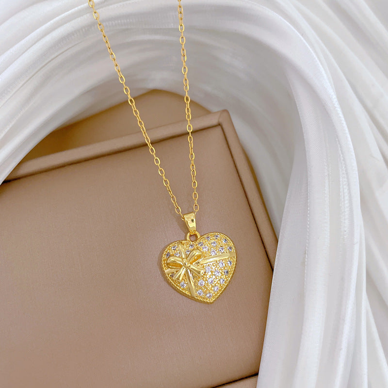 Elegant Heart and Floral Pendant Necklace for Women with Full Rhinestone Accents on Titanium Steel Chain