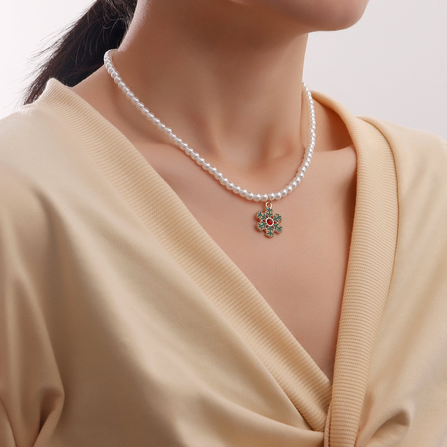 Minimalist Geometric Snowflake Pendant Necklace with Enamel Finish and Pearl Chain for Women