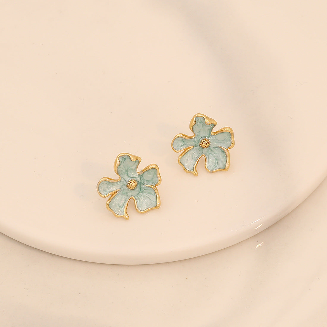 Fashionable Floral Geometric Stainless Steel Stud Earrings with Enamel Finish for Women