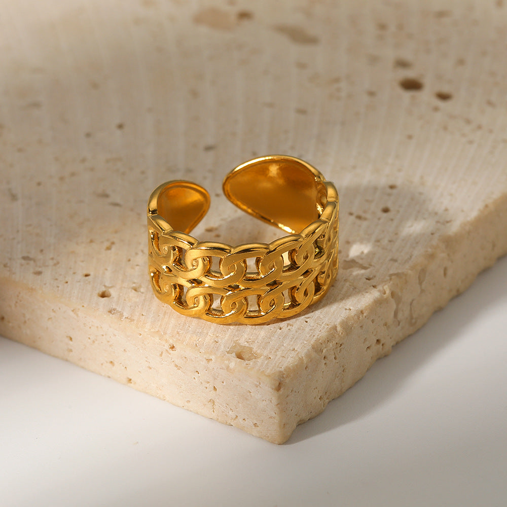 Anello Minimalista Geometrico Regolabile in Acciaio Inossidabile con Dettaglio Doppia Catena Vuota e Finitura Placcata Sottovuoto 18K
