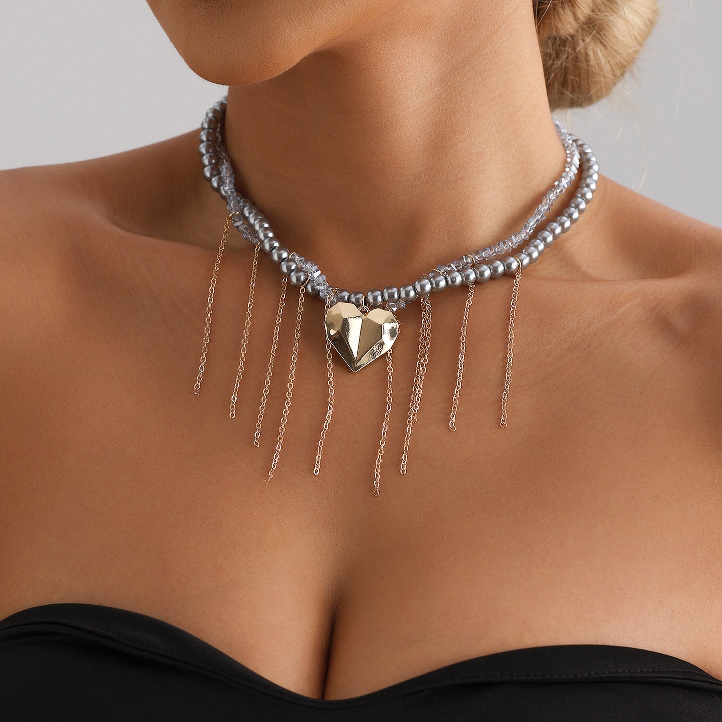 Elegant Crystal Heart Pendant Necklace with Tassel Detail on Gold-Plated Alloy Chain for Women