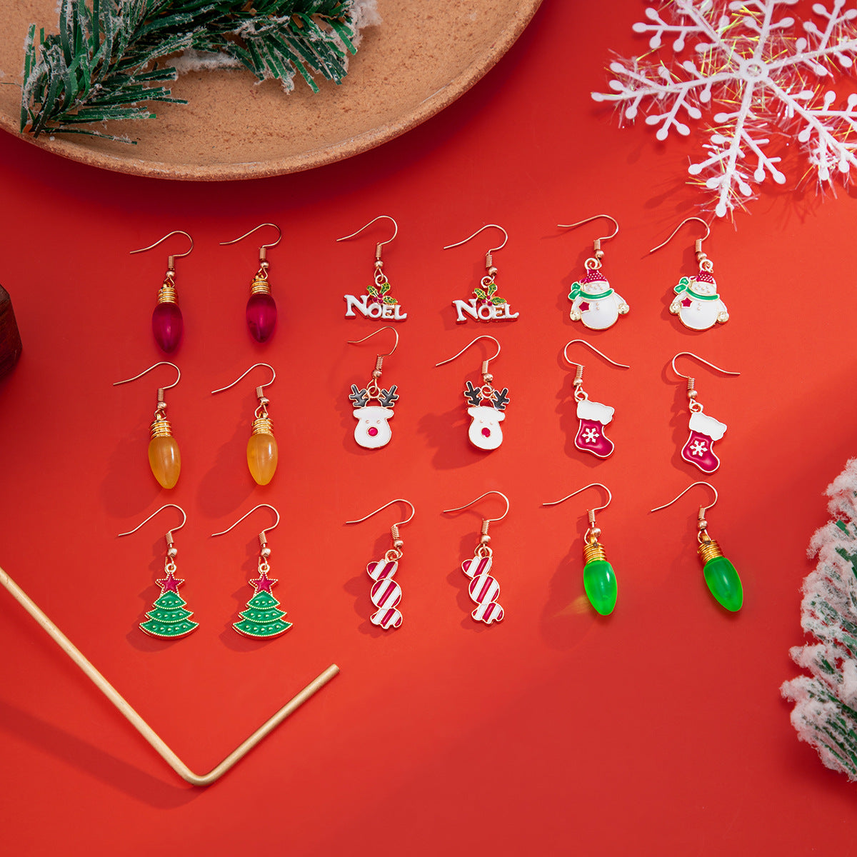Minimalist Drip Oil Plated Alloy Letter Earrings for Women